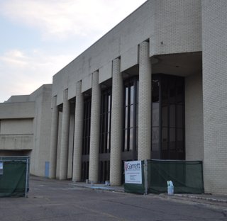 Mayor Harvey Johnson Jr. will help the city council choose an outside consultant to audit Retro Metro.