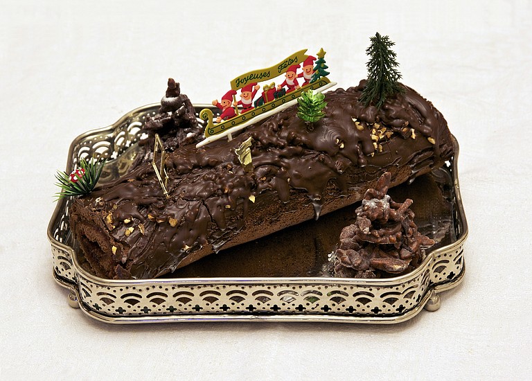 In France, a Bûche de Noël is traditional holiday nosh.
