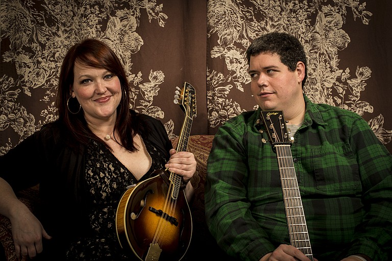 Bluegrass duo Grits and Soul will perform at Hal & Mal's Friday, Dec. 28.