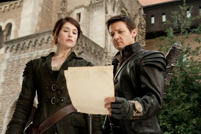 Gemma Arterton and Jeremy Renner play the leads in “Hansel & Gretel: Witch Hunters.”