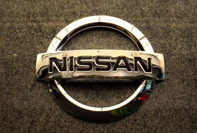 Nissan and employees at the company's vehicle assembly plant in Canton pledged to contribute $354,400 to the United Way in 2013, beginning with a $25,000 donation to United Way of the Capitol Area.