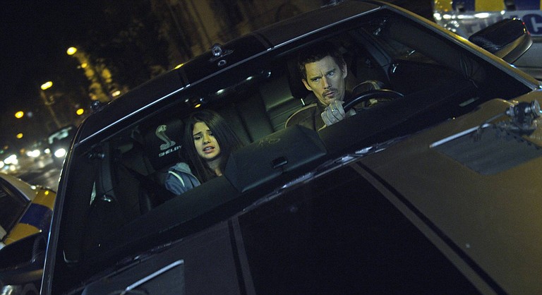  A slick car outperforms Selena Gomez and Ethan Hawke in the regrettable “Getaway.”