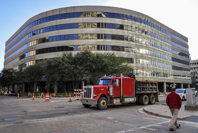 The Landmark Building, which has remained vacant for two years since tenant AT&T left in 2011, could have a new owner by summer.