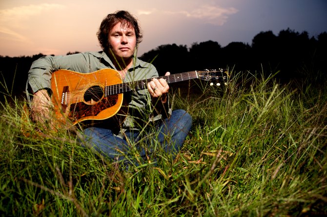 Martin Sexton brings his soulful singing and impressive guitar playing to Duling Hall on Feb. 15.