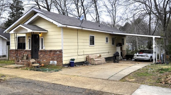 This unassuming house near Jackson State University served as the headquarters of the Republic of New Afrika in 1971. One morning in August that year,  Jackson police and FBI agent raided the house without notice, resulting in a shootout and the death of a JPD officer, William Skinner.