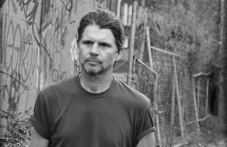 Kentucky native Chris Knight uses stories of rural America to create his music.