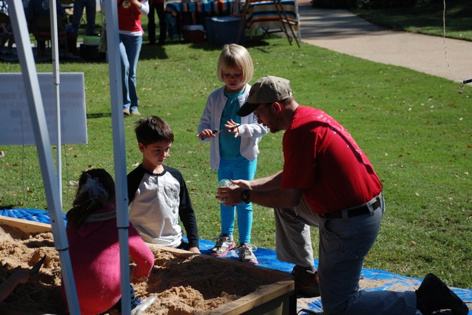 The Mississippi Archaeology Expo brings expert presenters to Jacksonians of all ages.