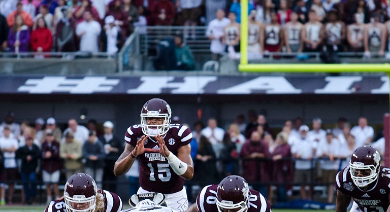 Dak Prescott, Mississippi State's starting quarterback, has started the 2014 year undefeated.