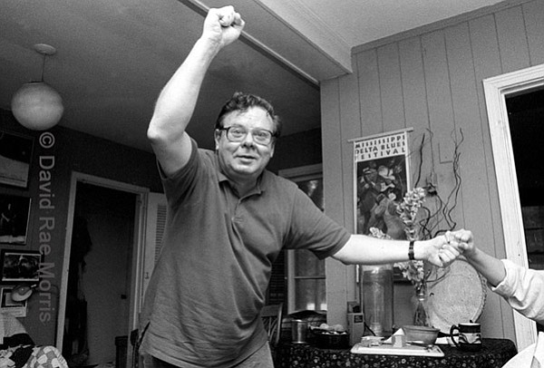 Willie Morris celebrates an Ole Miss touchdown against Auburn with his wife, JoAnne, Sept. 5, 1992, in Jackson. Ole Miss won the game 45-21.