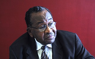Frank Bluntson, a juvenile-detention center director, takes issue with a report that says employees are confused about who is in charge.