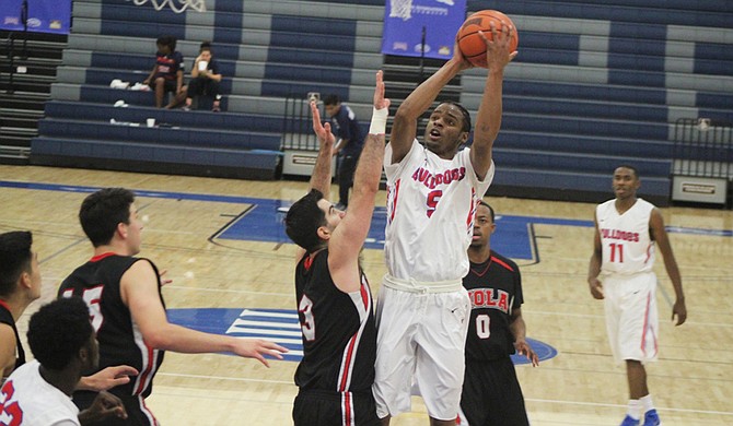 Tougaloo College’s Quintarious Porter is currently averaging 20.1 points per game. Photo courtesy Tougaloo Athletics