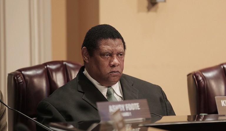 Ward 3 Councilman Kenneth Stokes is proposing an order authorizing legal action against Siemens over its performance-based contract with the City of Jackson.