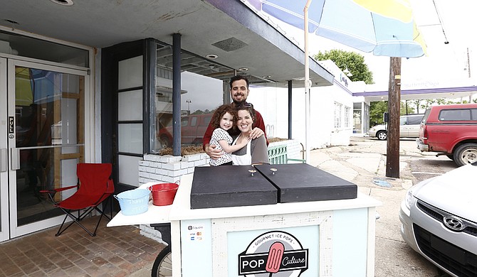 Pop Culture Pops, a gourmet ice-pop shop that Craig Kinsley and his wife, Lori Kinsley, opened in April 2015, will soon be closing.
