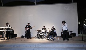 Photo detail