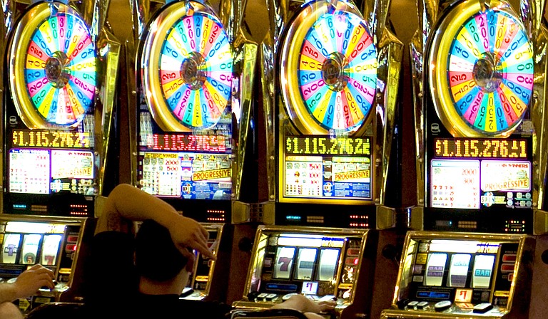 Mississippi ranked fifth in WalletHub's study of most gambling addicted states, due to the widespread legality of daily fantasy sports gaming and gambling-related arrests per capita. Photo courtesy Flickr/Lutmans