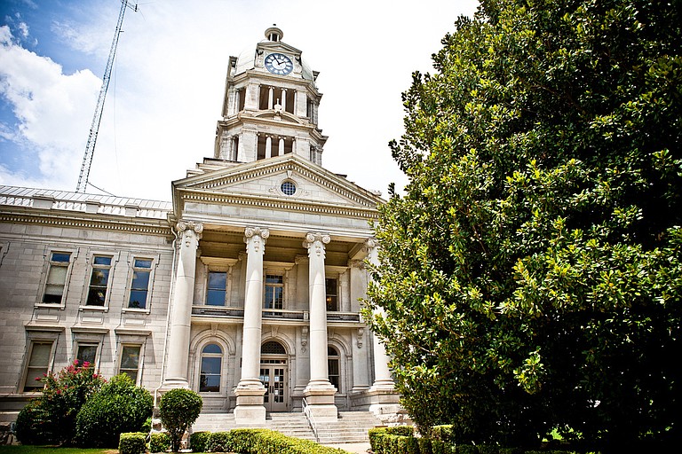 The Confederate soldier statue has stood outside the Leflore County Courthouse (pictured) since 1913. It is among dozens of similar monuments in Mississippi. Photo courtesy Flickr/Sean Davis