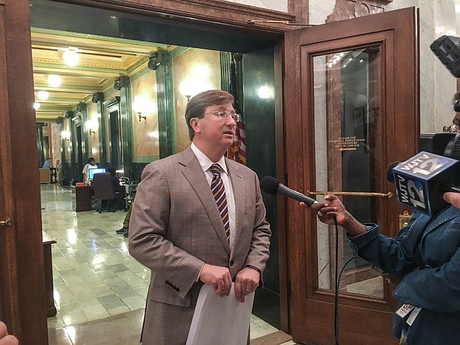 Lt. Gov. Tate Reeves told reporters Saturday night that the Senate and the House had agreed to a $6-billion state budget that begins in July.