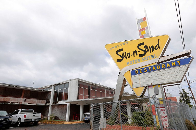 Trustees for the Mississippi Department of Archives and History have put downtown Jackson’s Sun-N-Sand Motor Hotel on consideration for a state landmark designation. Photo by Imani Khayyam