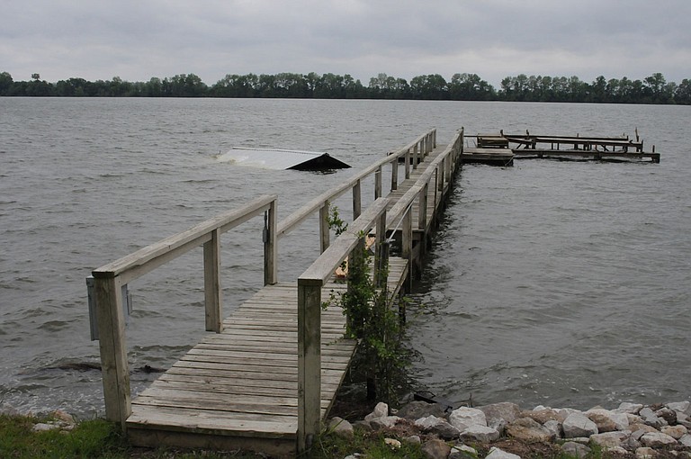 Warren County supervisors delay their decision on post-flood debris hauling. Courtesy FEMA.