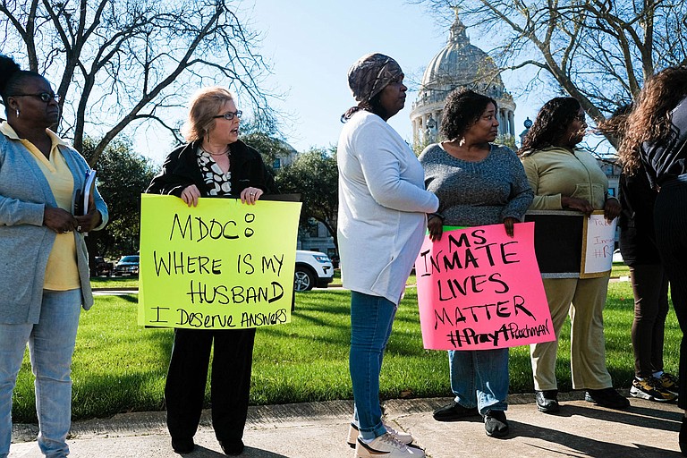 Supporters of prisoner rights and family members of inmates gathered outside the Mississippi Capitol on Jan. 7 to protest prison conditions and the ongoing crisis at MDOC that led to five inmate deaths between Dec. 29 and Jan. 3. Photo by Ashton Pittman