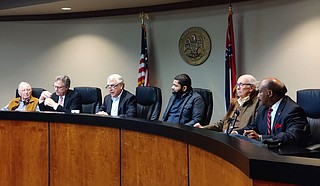 Jackson’s levees served their purpose during recent floods, says the U.S. Army Corps of Engineers. The Levee Board’s eyes, however, are on the One Lake proposal. Photo by Nick Judin.