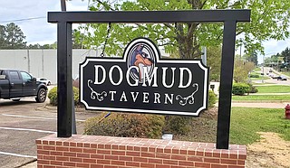 Photo courtesy Dogmud Tavern