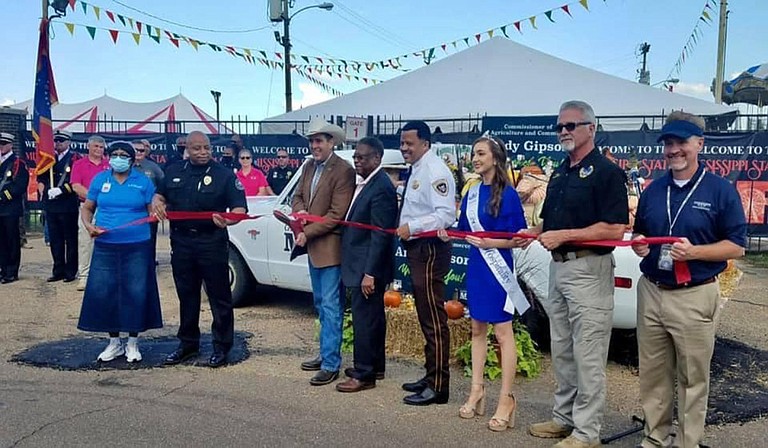 Commissioner of Agriculture and Commerce Andy Gipson officiated the fair’s opening ceremony last night, cutting the ribbon with the help of other state leadership. Photo courtesy Andy Gipson