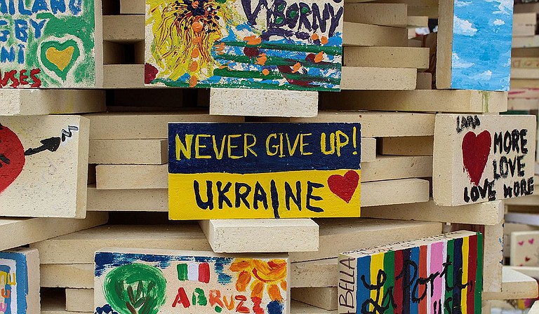 Mitchell McGinnis and many other Mississippians have raised funds to support Slavik’s family during this time of unrest within Ukraine. To further that goal, McGinnis has helped organize a benefit concert on Friday, April 1, in the parking lot outside of 601 Studios. Photo by Yura Khomitskyi on Unsplash