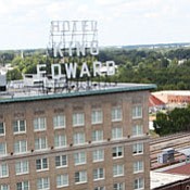 Photo detail