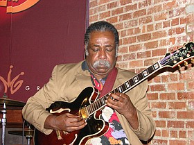 Photo detail